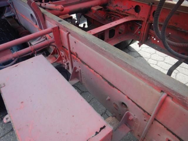 ISUZU FORWARD 2004 Image 31