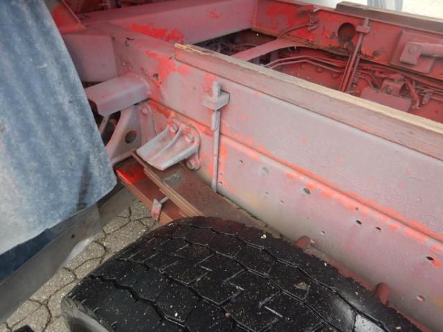 ISUZU FORWARD 2004 Image 31