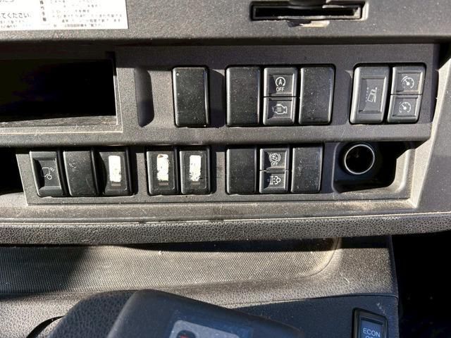 ISUZU GIGA 2020 Image 31