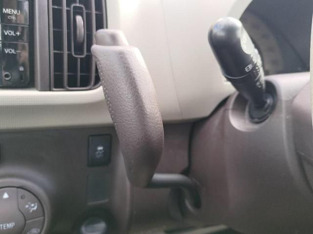 TOYOTA PASSO 2015 Image 31