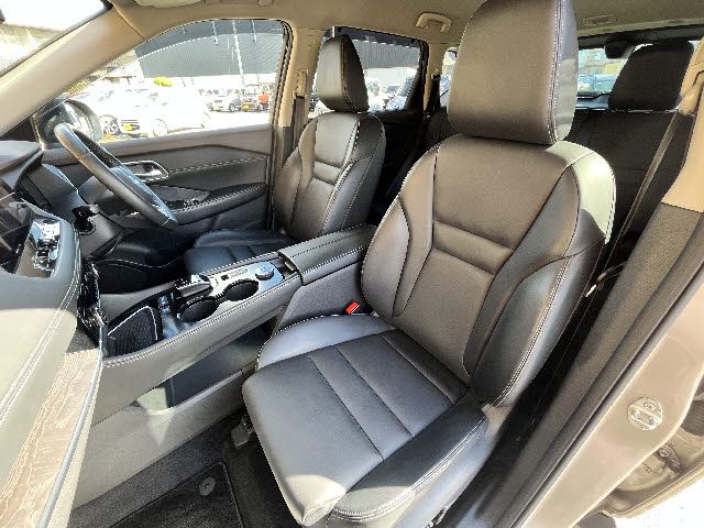 NISSAN X-TRAIL HYBRID 4WD 2022 Image 31