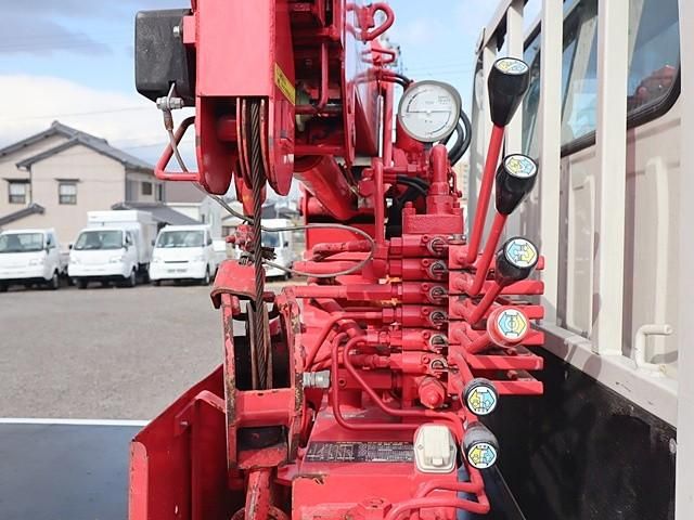 ISUZU ELF 2015 Image 31