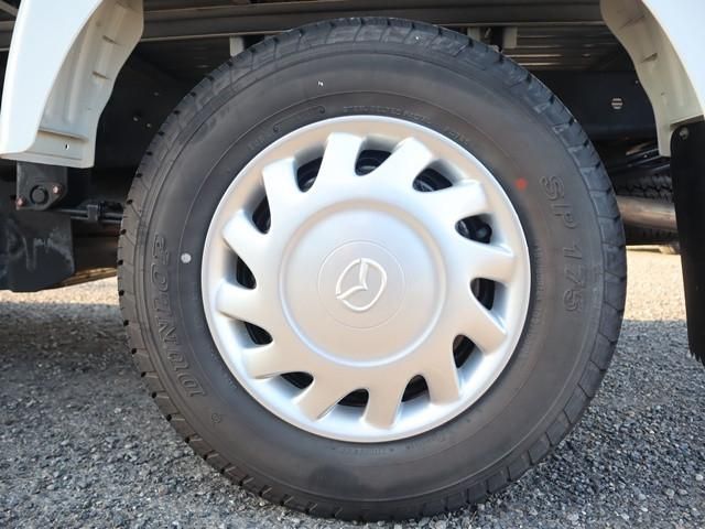 MAZDA BONGO TRUCK 2WD 2017 Image 31