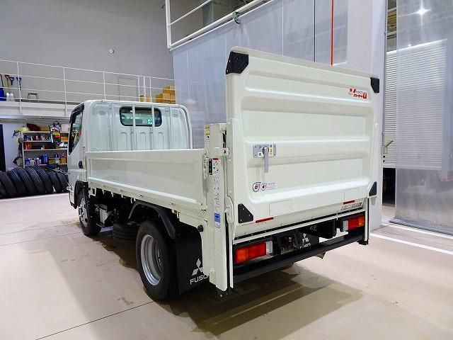 MITSUBISHI CANTER 2025 Image 31