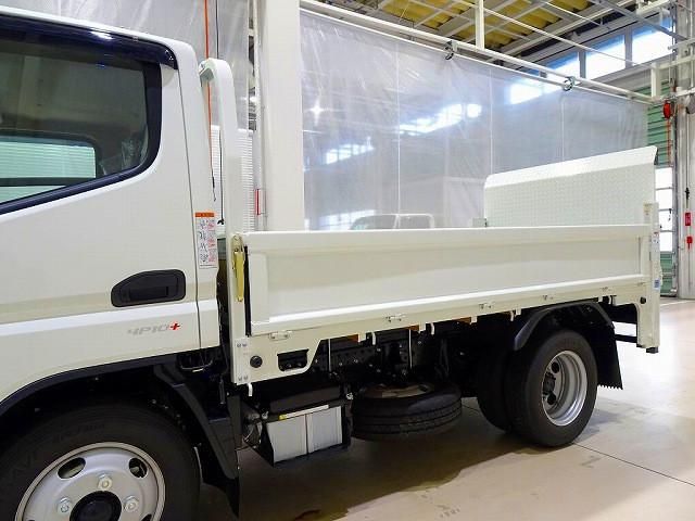 MITSUBISHI CANTER 2025 Image 31