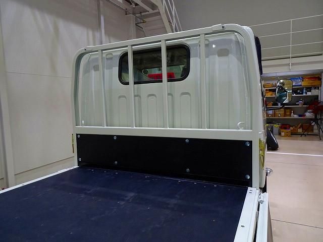 MITSUBISHI CANTER 2025 Image 31