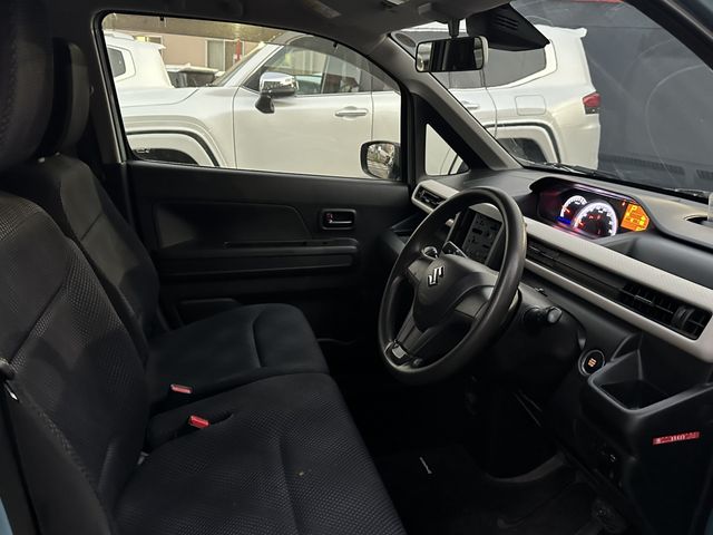 SUZUKI WAGON R 2018 Image 31