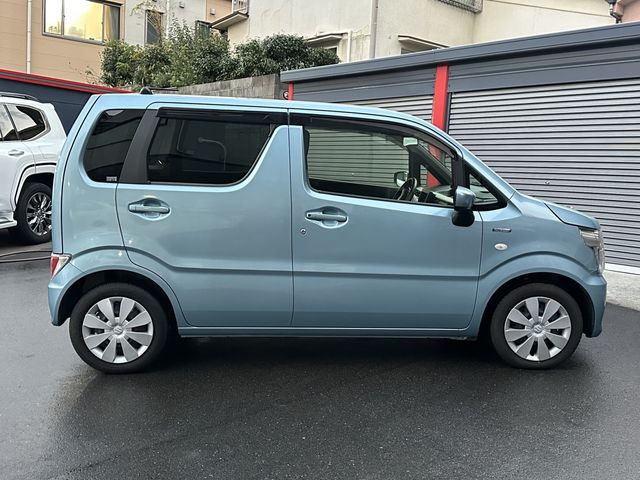SUZUKI WAGON R 2018 Image 31