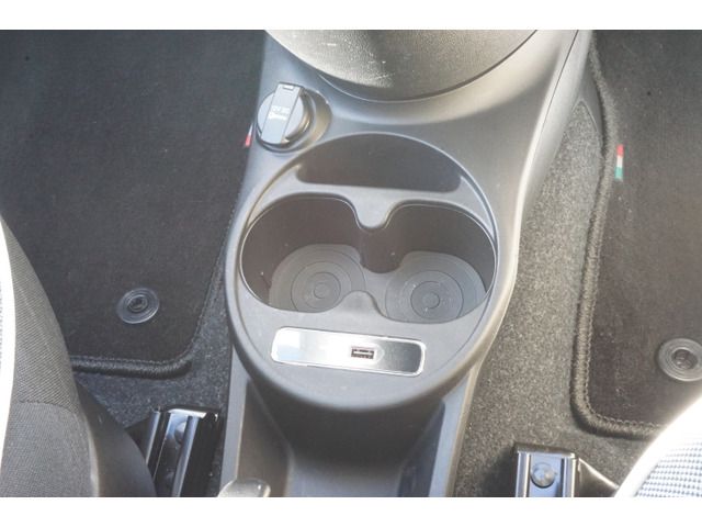 FIAT 500 2020 Image 31