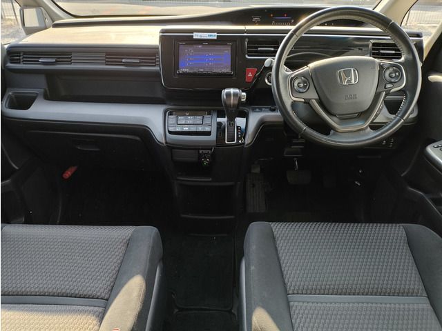 HONDA STEPWAGON SPADA 2015 Image 31