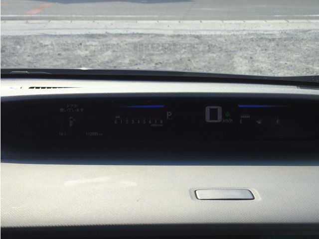 HONDA STEPWAGON SPADA 2015 Image 31