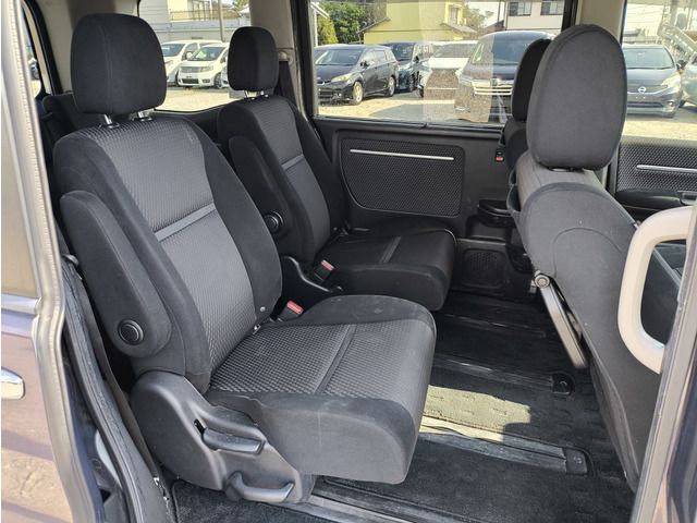 HONDA STEPWAGON SPADA 2015 Image 31