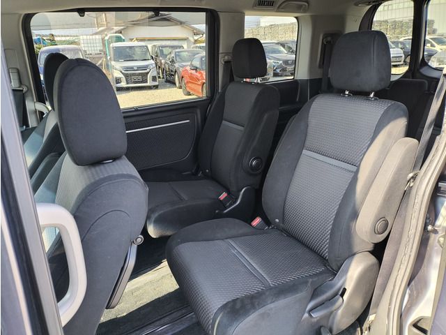 HONDA STEPWAGON SPADA 2015 Image 31