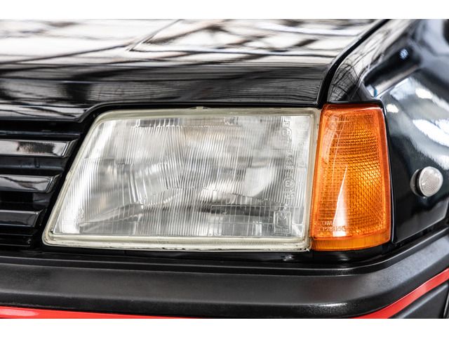 PEUGEOT 205 1988 Image 31