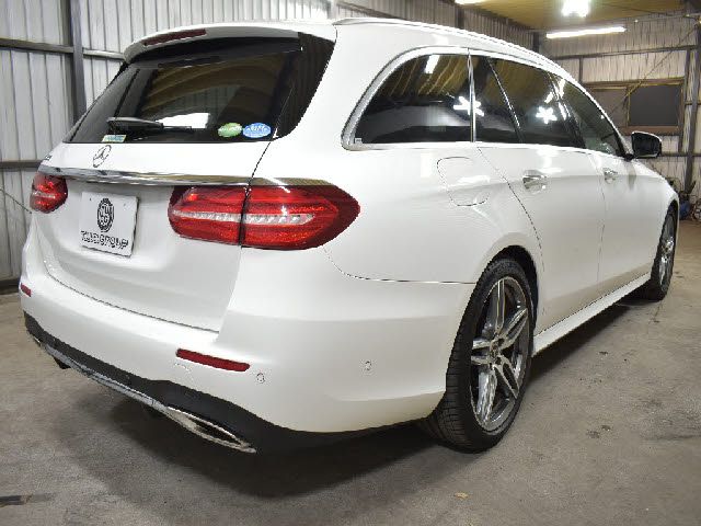 MERCEDES BENZ E CLAS 2017 Image 31
