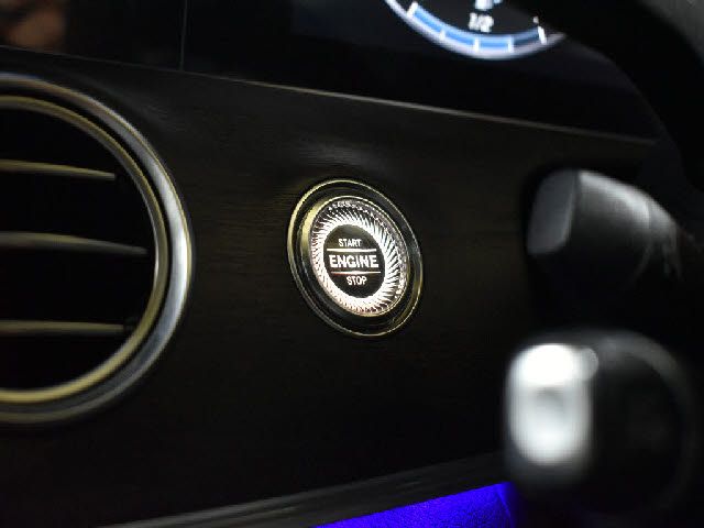 MERCEDES BENZ E CLAS 2017 Image 31