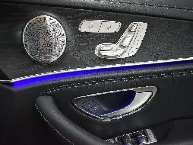 MERCEDES BENZ E CLAS 2017 Image 31
