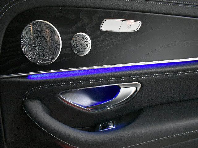 MERCEDES BENZ E CLAS 2017 Image 31