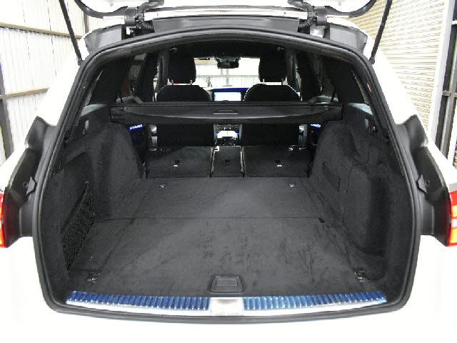 MERCEDES BENZ E CLAS 2017 Image 31