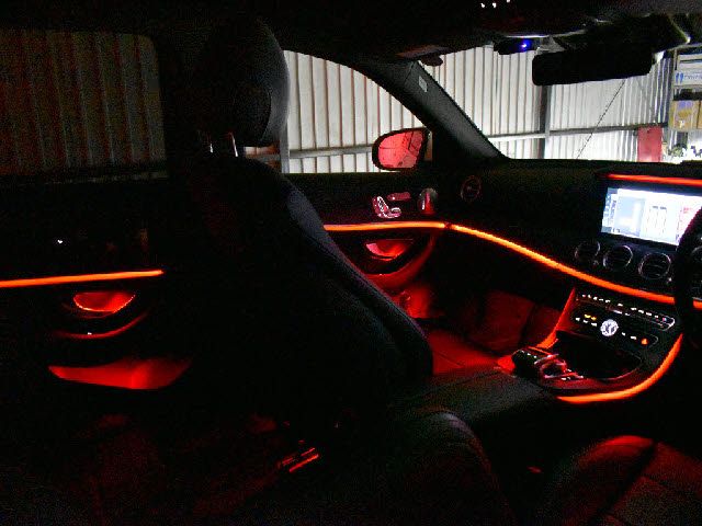 MERCEDES BENZ E CLAS 2017 Image 31