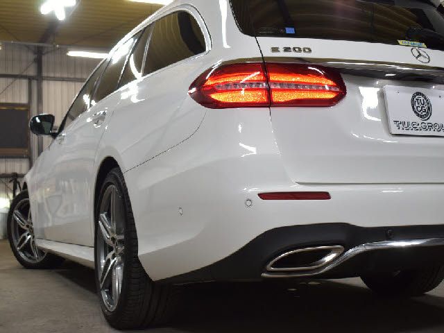 MERCEDES BENZ E CLAS 2017 Image 31