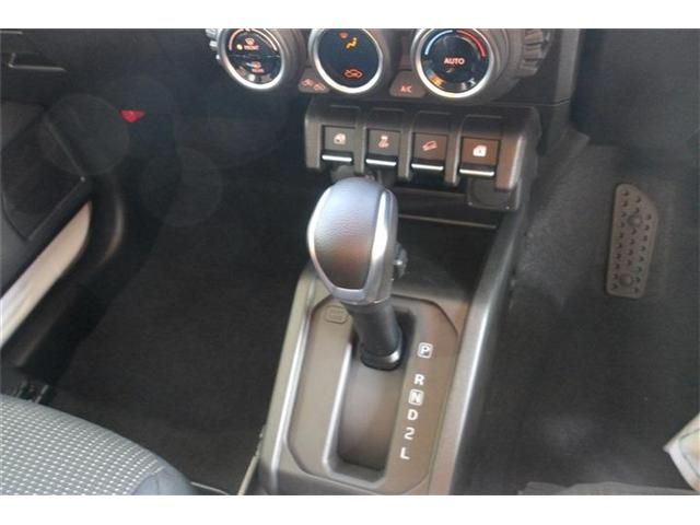 SUZUKI JIMNY SIERRA 2024 Image 31