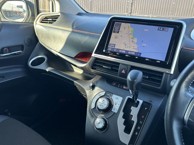 TOYOTA SIENTA HYBRID 2020 Image 31