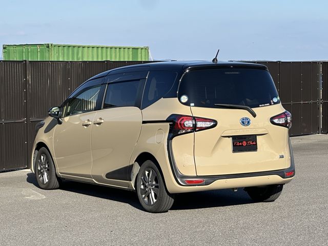 TOYOTA SIENTA HYBRID 2020 Image 31
