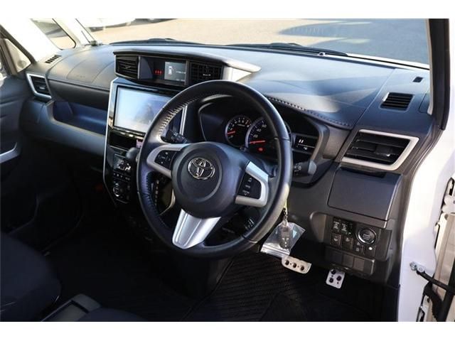 TOYOTA TANK 4WD 2016 Image 31