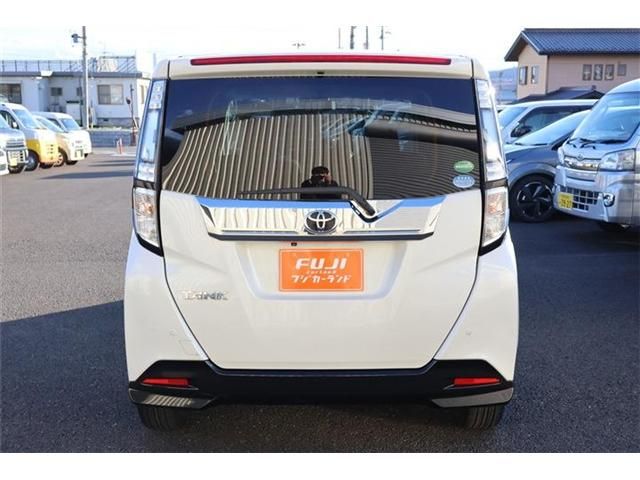 TOYOTA TANK 4WD 2016 Image 31