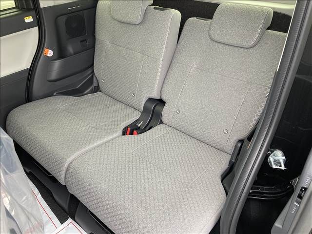 DAIHATSU TANTO 2025 Image 31