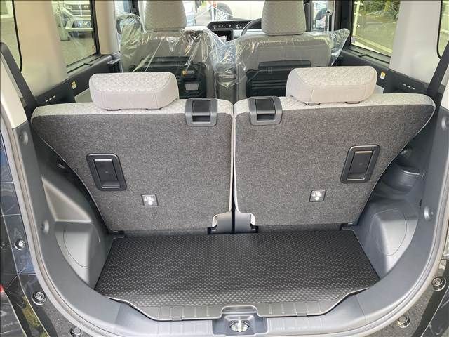 DAIHATSU TANTO 2025 Image 31