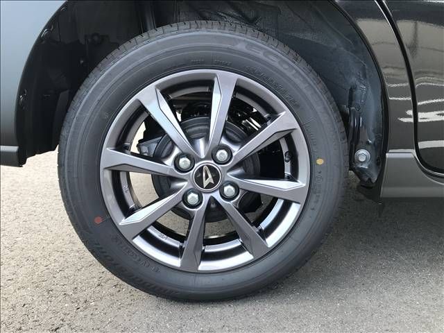 DAIHATSU TANTO FAN CROSS 2025 Image 31