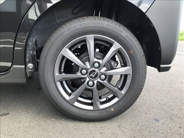 DAIHATSU TANTO FAN CROSS 2025 Image 31