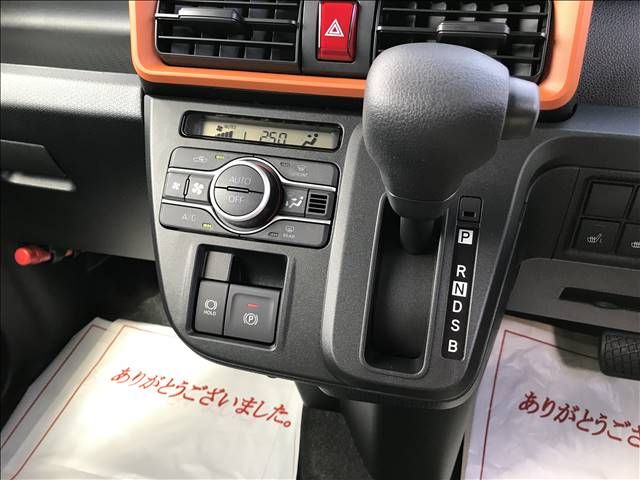 DAIHATSU TANTO FAN CROSS 2025 Image 31