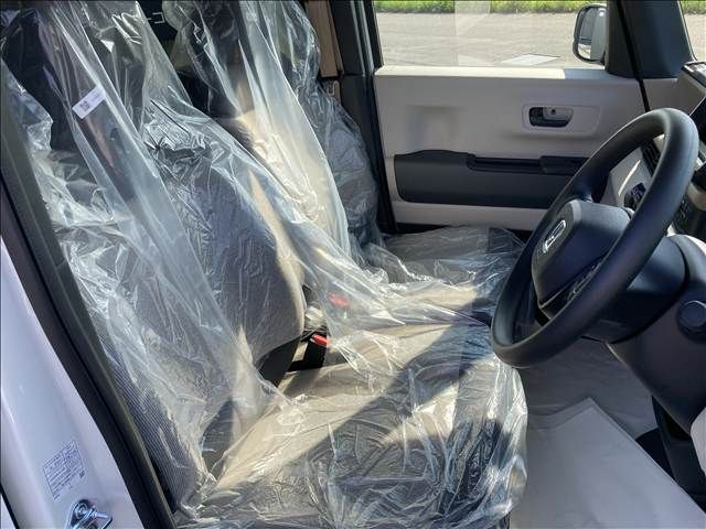 HONDA N BOX 2025 Image 31