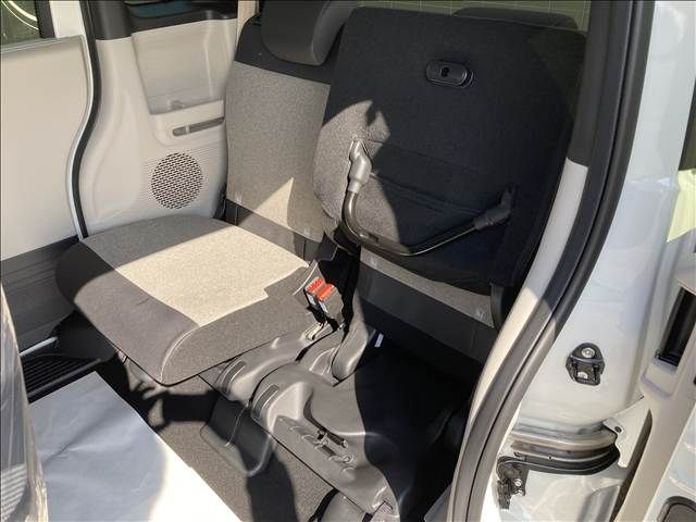 HONDA N BOX 2025 Image 31