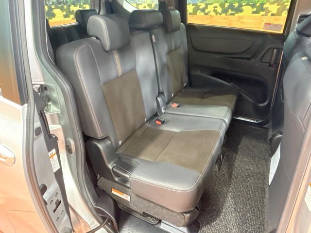 TOYOTA SIENTA 2018 Image 31