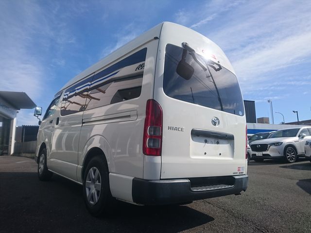 TOYOTA HIACE VAN 2WD 2019 Image 31