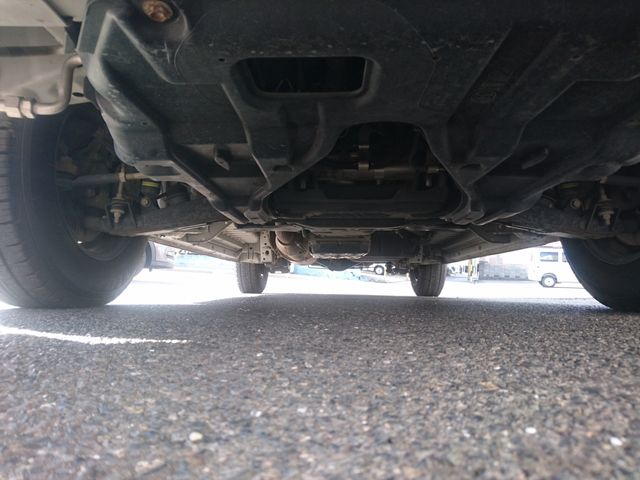 TOYOTA HIACE VAN 2WD 2019 Image 31