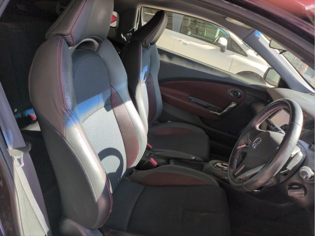 HONDA CR-Z 2013 Image 31