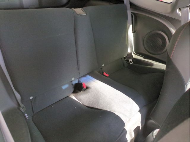 HONDA CR-Z 2013 Image 31