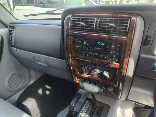 JEEP CHEROKEE 1998 Image 31