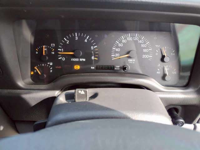 JEEP CHEROKEE 1998 Image 31