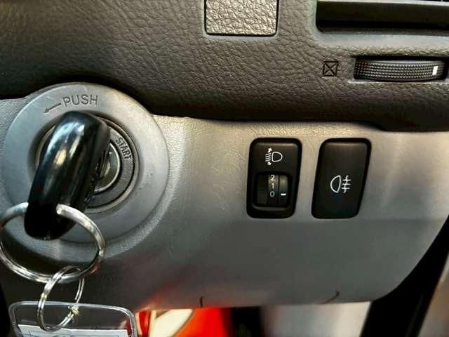 TOYOTA HILUXSURF WAGON 4WD 2008 Image 31