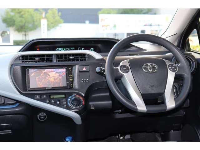 TOYOTA AQUA 2014 Image 31