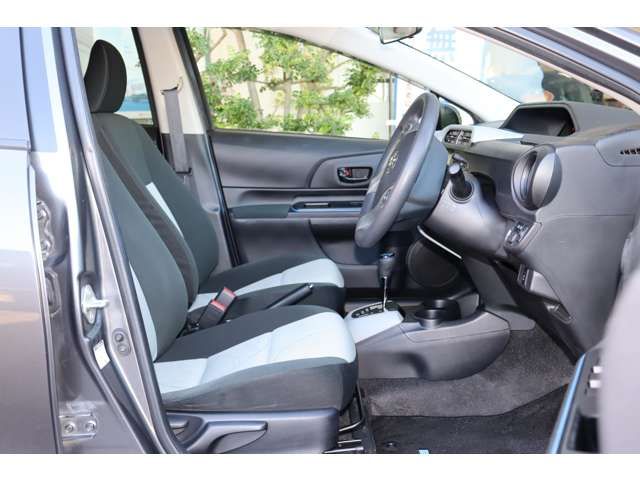 TOYOTA AQUA 2014 Image 31