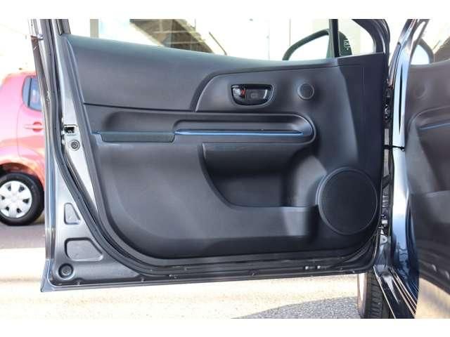 TOYOTA AQUA 2014 Image 31