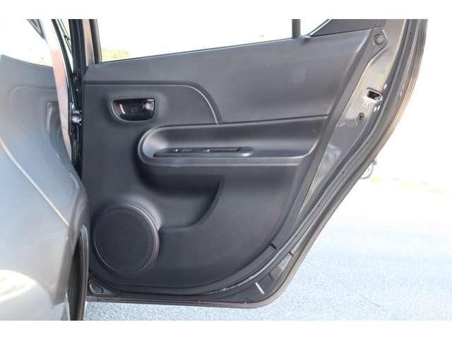 TOYOTA AQUA 2014 Image 31