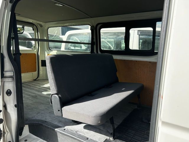 TOYOTA HIACE VAN 1.15T 2WD 2020 Image 31